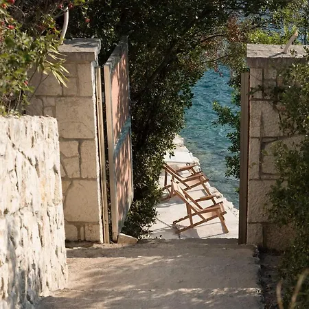 Feriehus Meganisi Blue Spartokhórion