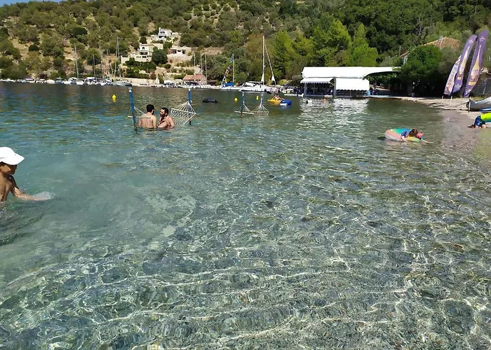 Vakantiehuis Meganisi Blue *